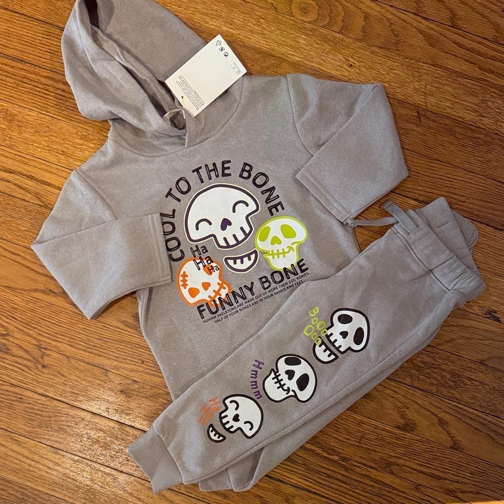 NWT H&M Gray Kids Halloween skeleton bad to the bone Jogger hoodie set 1.5-2